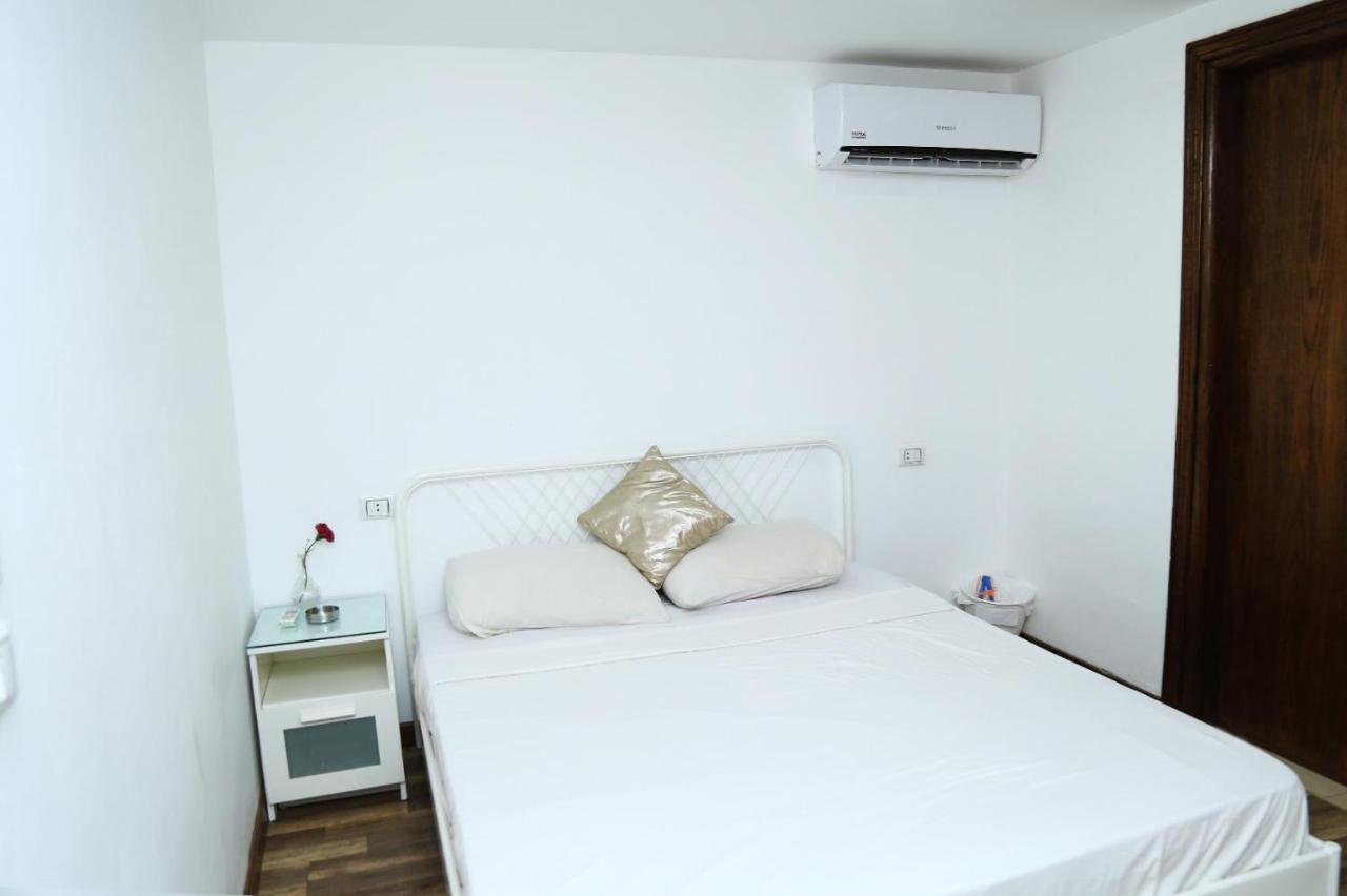 Lilly Rooms And Studio Хургада Екстериор снимка