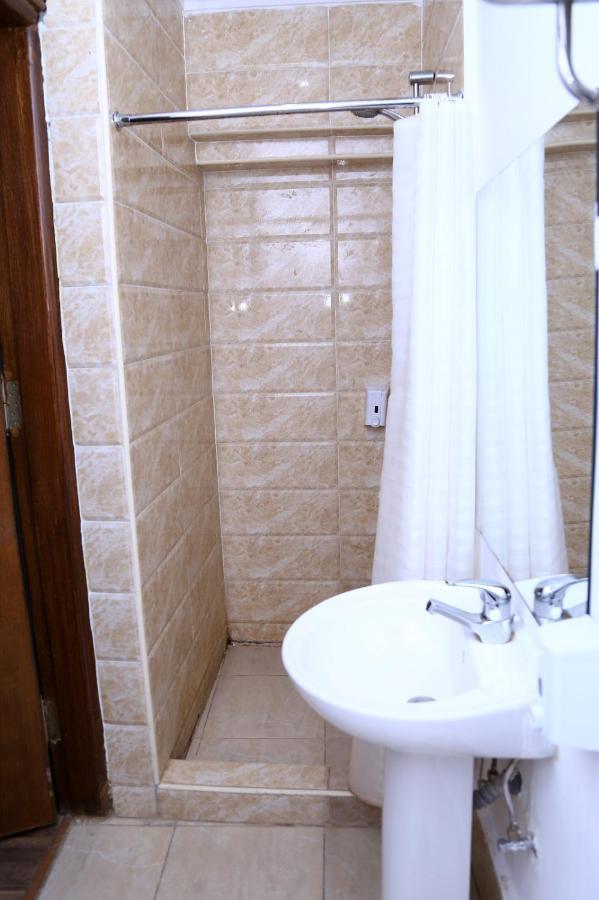 Lilly Rooms And Studio Хургада Екстериор снимка